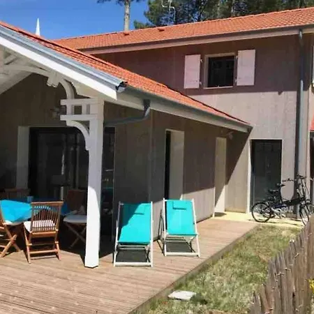 Maison Entre Le Pyla Et Arcachon, Piscine Commune-3