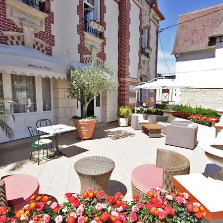 Hotel De La Plage-2