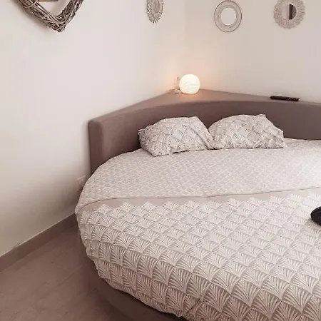 Allegria Nimes Chambre Deluxe Spa-3