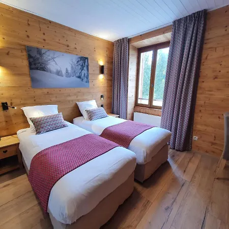 Auberge De La Croix Perrin-3