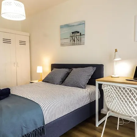 Homey La Coloc Du 40 - Colocation Haut De Gamme De 4 Chambres Uniques Et Privees - Proche Transports En Commun - Aux Portes De Geneve-3