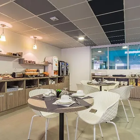 Residence Nemea Tours-2