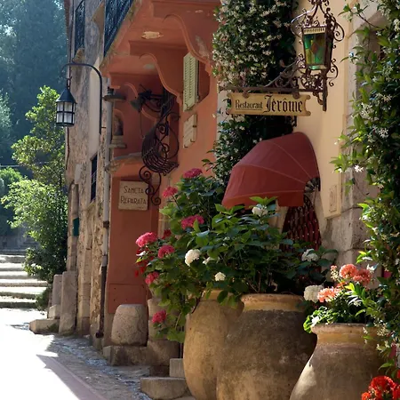 Hostellerie Jerome-3