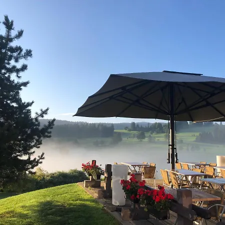Domaine du Mont-Saint-Jean-3