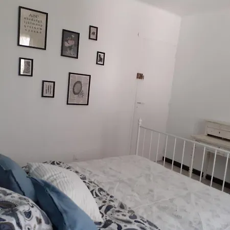 Alfred 'S Home-2