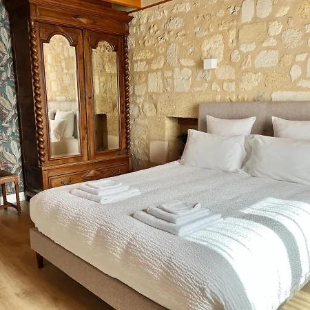 La Gomerie Chambres d'Hotes-3