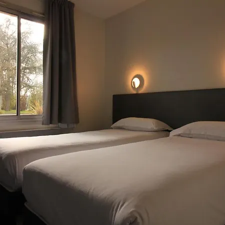 Logis Hôtel Lodge La Valette-2