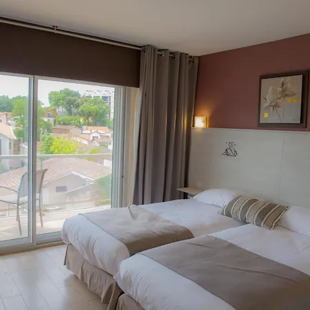 Arc Hôtel Sur Mer-3