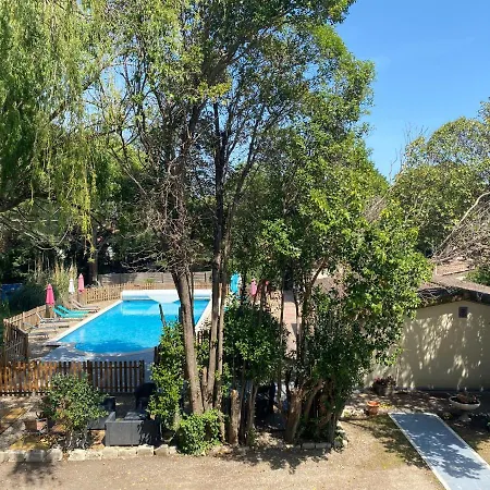 Hostellerie De La Source-3