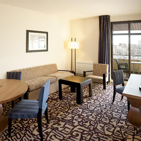Radisson Blu Hotel Marseille Vieux Port-3