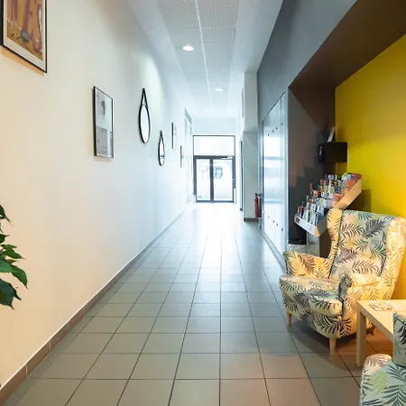Comfort Aparthotel Nimes Centre-2