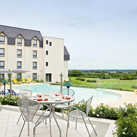 Novotel Amboise-2