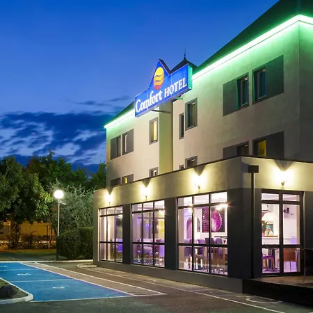 Comfort Hotel Orleans Olivet-3