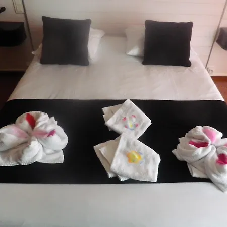 Roc Hotel-3