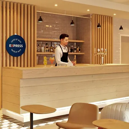 Holiday Inn Express - Marne-La-Vallee Val D'Europe By Ihg-2