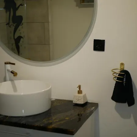 Calaidonia Suite-2