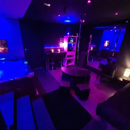 Loveroom Sexyloveroom-2