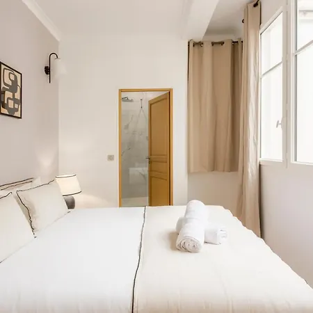 Reva Suites-2