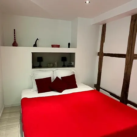 La Mariana - Old Town Cosy Apartments-2