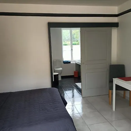 VILLA ESPERANZA Chambre de plain-pied, indépendante, proche Zoo de Beauval et Châteaux de La Loire-2