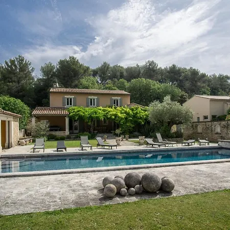 Villa Avec Vue Sur Le Luberon Et Piscine Privee-3