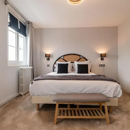 Hôtel Échappée en Baie - Chambres climatisées -Parking privé gratuit dont forfaits bornes électriques réservable-3