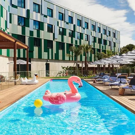 Moxy Antibes Sophia Antipolis-2