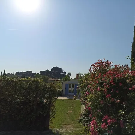 Villa avec piscine aux pieds des collines de Marcel Pagnol-3
