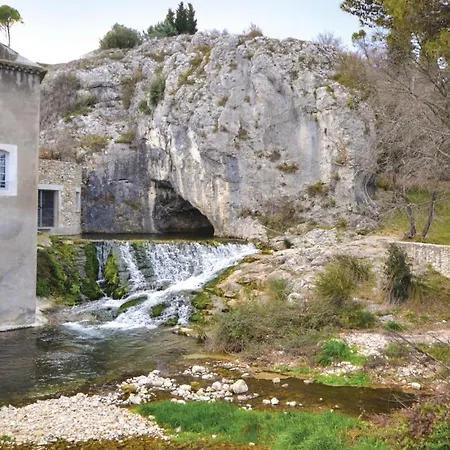 Stunning Home In Bourg Saint Andeol With Jacuzzi, Wifi And Outdoor Swimming Pool-3