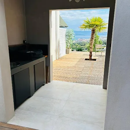 CASA LC chambre1 vue Mer Jacuzzi-3