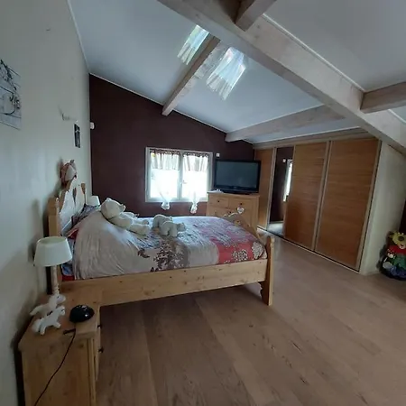 Agreables Chambres D'Hotes Au Calme-2