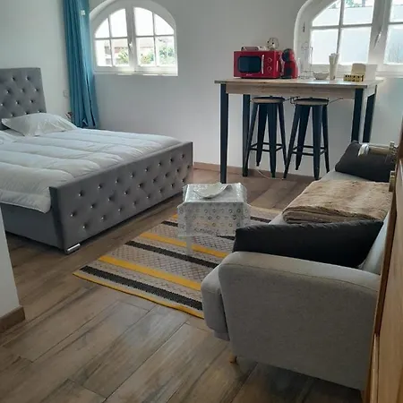 Chambre Queen -Size Double,N1, A 300M De La Plage,Clim,Wifi-2