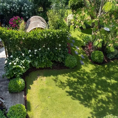 Escale Rochelaise B&B, SPA bain nordique et sauna tonneau-2