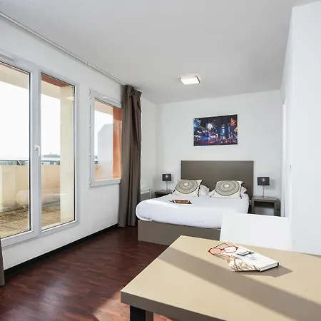 Ténéo Apparthotel Talence-2