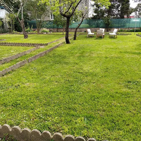 Emplacement nu sur Bayonne pour tentes dans jardin clos et privé-3