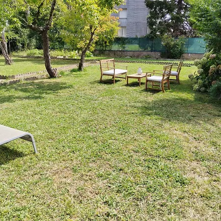 Emplacement nu sur Bayonne pour tentes dans jardin clos et privé-2