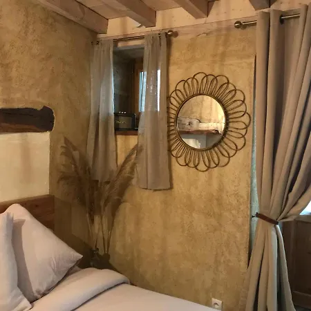 Chambre Les Marguerites-3