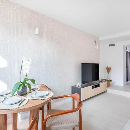 Small Private House 4P1Br - Marseille 8Th-2