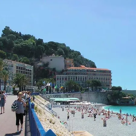 Appartement 2 Pieces A Louer Au Coeur Du Carre D Or A Nice, Rue Dalpozzo A 150 Metres Des Plages-3