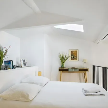 Charmant logement au coeur du cours julien-2