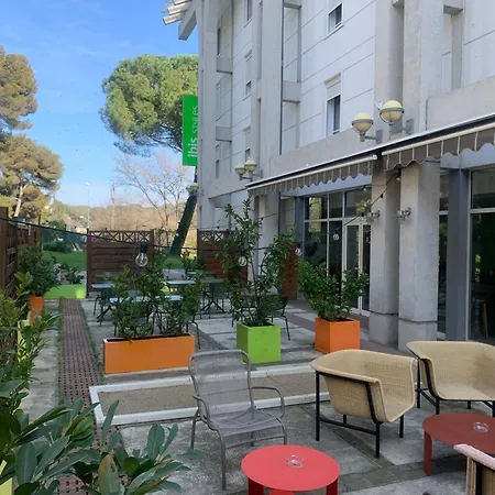 Ibis Styles Antibes-3