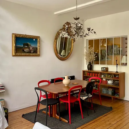 Artist House ; Private Courtyard, Paris Center-3