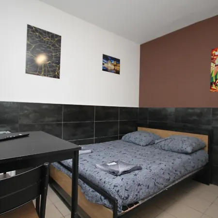 07 - Chambre Proche Paris Et Transports Avec Tv Wifi-3