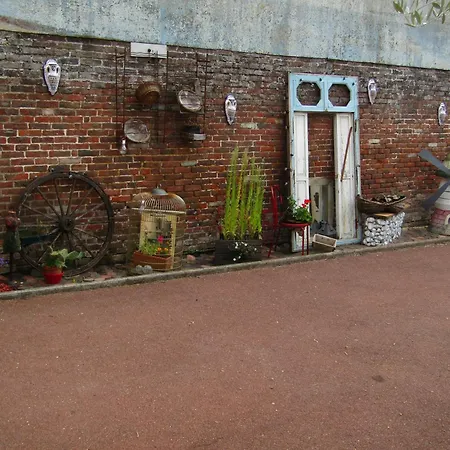 Chambre D'Hotes Au Nid Du Thil-2