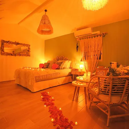 Ô Balinais mini villa avec spa et piscine privative Marseille-3