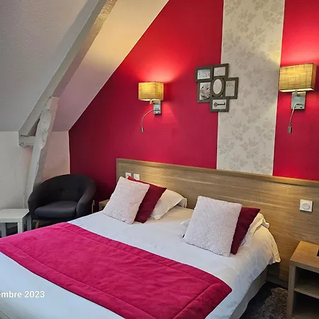 Hotel Le Rohan Charme Et Caractere-2