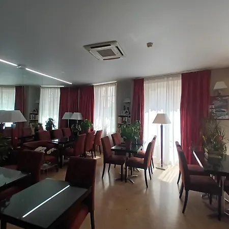 Hotel Capitole-2