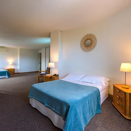 Hotel Le Tilbury-2