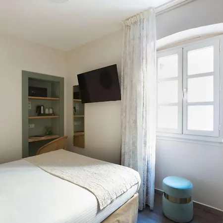 Best Western Hotel Du Roy D'Aragon-2
