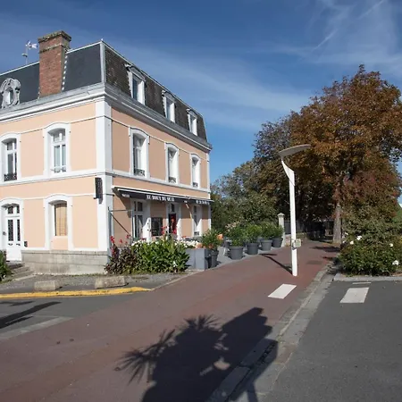 Au Bout Du Quai-2